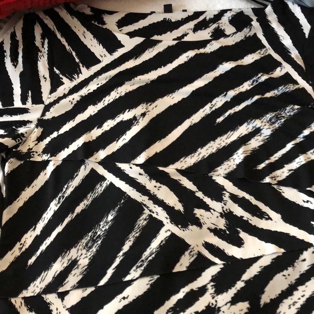 Multi patterned blouse - Picture 2 of 2